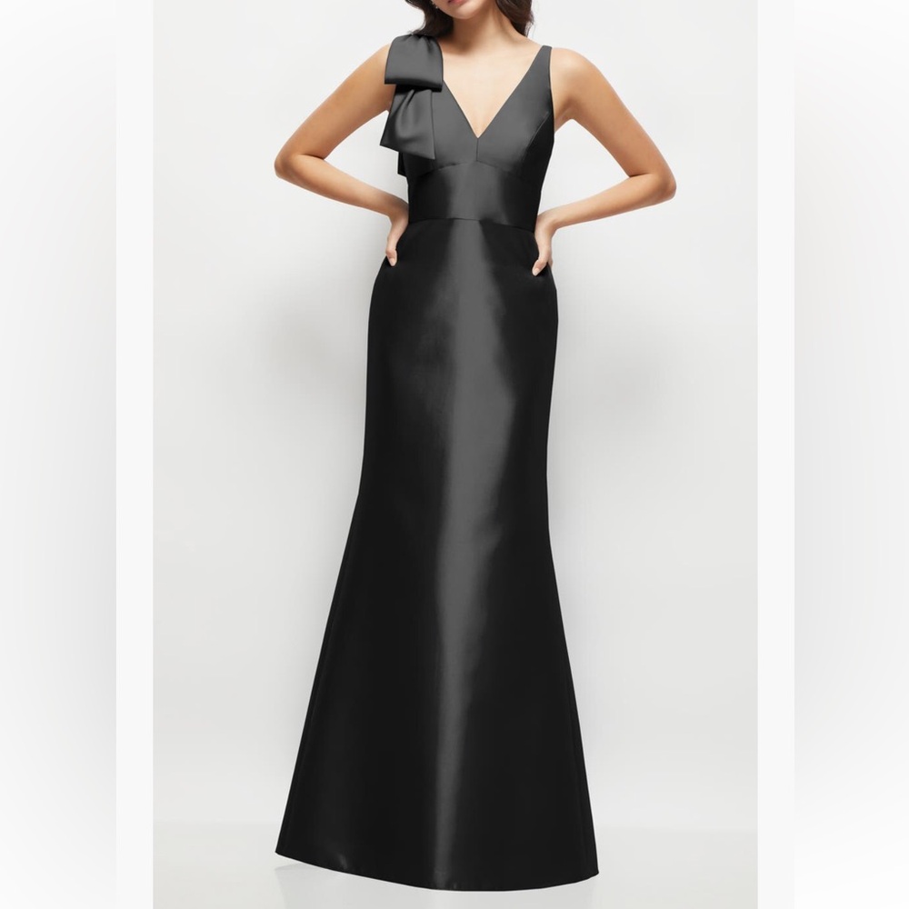 Alfred Sung Bow Detail Satin Gown,sz 10R, New, black